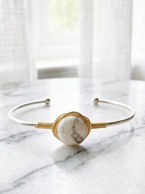 White Marble Dainty Wire Stone Bracelet